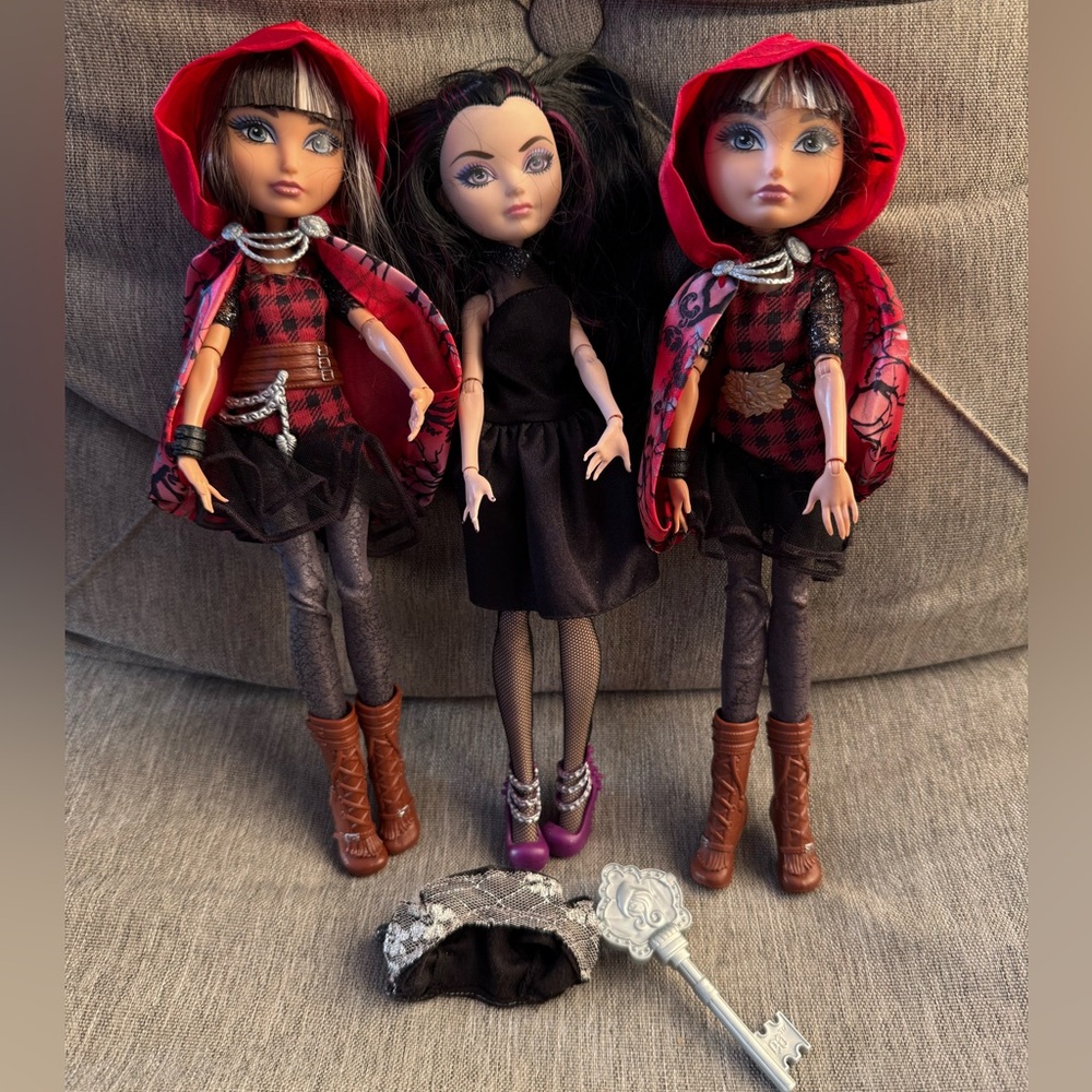 Lot of 3 HTF Ever After Dolls